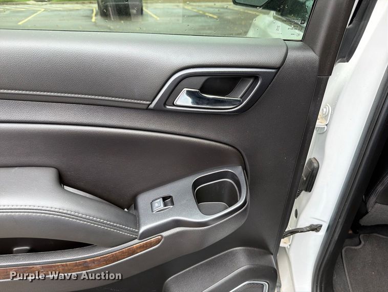 image for item DO5955 2020 Chevrolet Suburban SUV