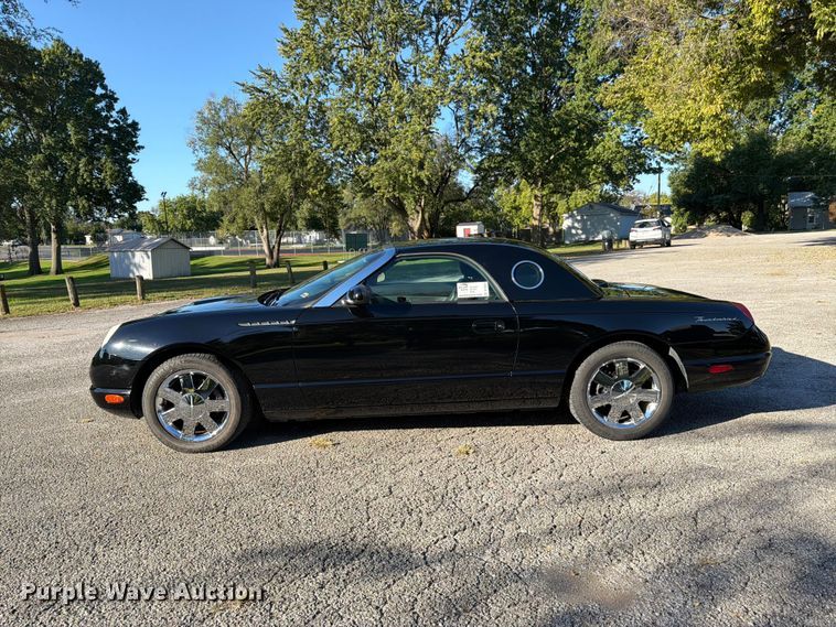 image for item DT3041 2002 Ford Thunderbird convertible