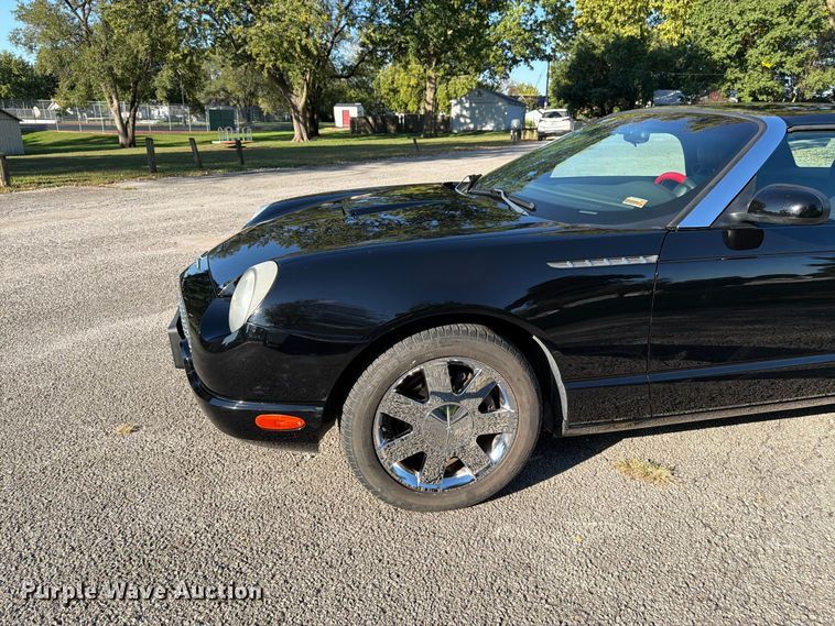 image for item DT3041 2002 Ford Thunderbird convertible