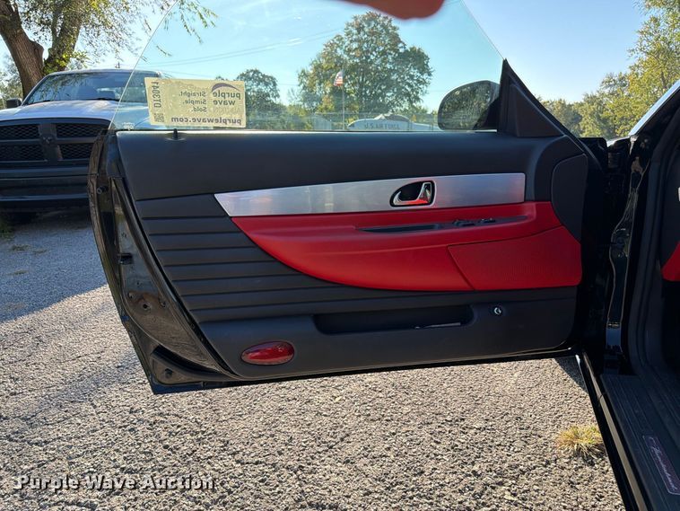 image for item DT3041 2002 Ford Thunderbird convertible