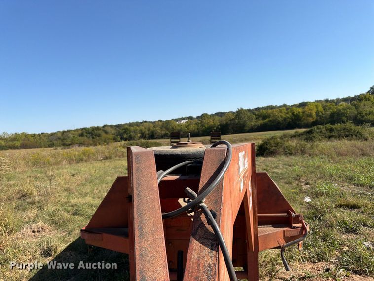 image for item DT3046 1996 Diamond C Trailers equipment trailer