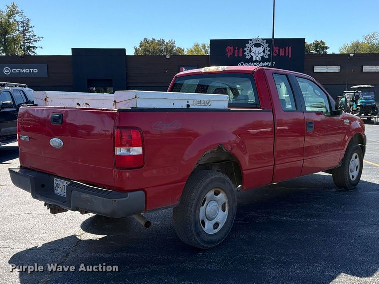 image for item DT3047 2006 Ford F-150 Ext. Cab pickup truck