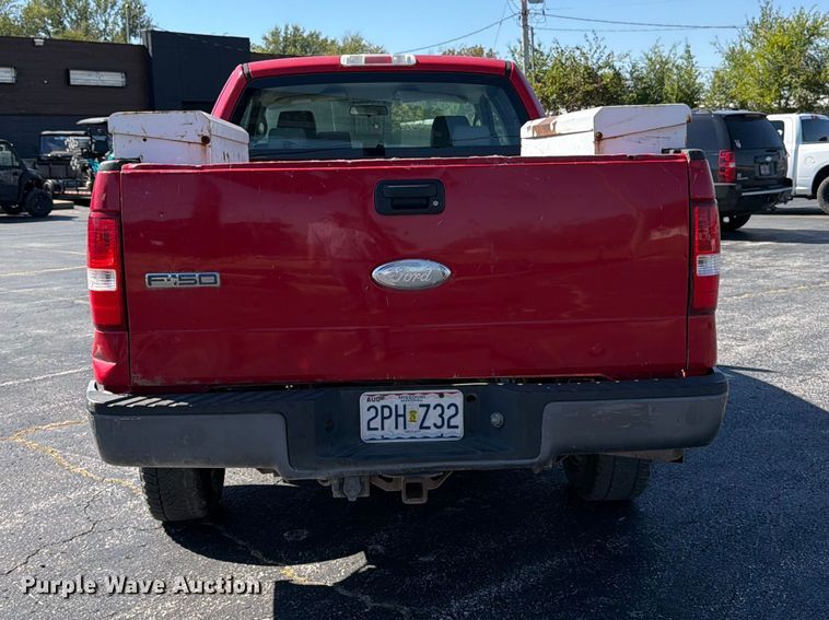 image for item DT3047 2006 Ford F-150 Ext. Cab pickup truck