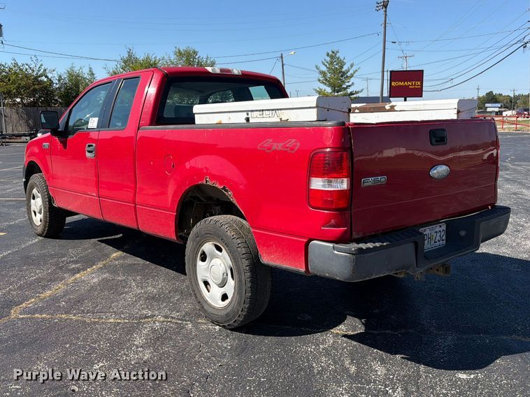 image for item DT3047 2006 Ford F-150 Ext. Cab pickup truck