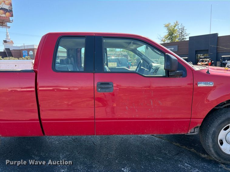 image for item DT3047 2006 Ford F-150 Ext. Cab pickup truck