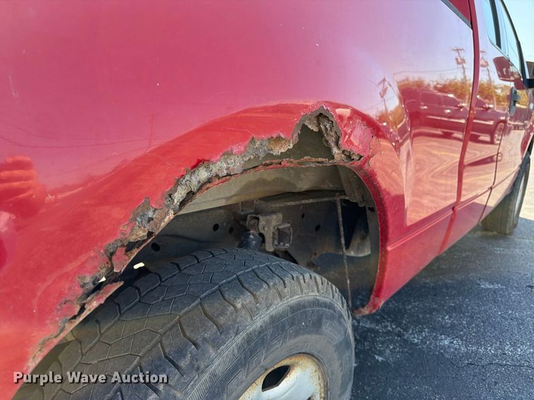 image for item DT3047 2006 Ford F-150 Ext. Cab pickup truck