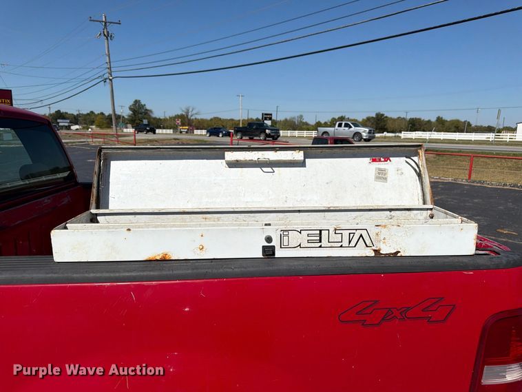 image for item DT3047 2006 Ford F-150 Ext. Cab pickup truck