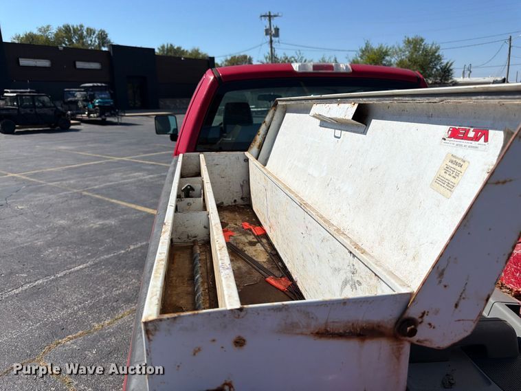 image for item DT3047 2006 Ford F-150 Ext. Cab pickup truck