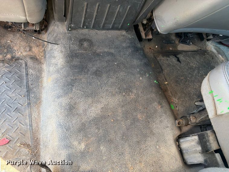 image for item DT3047 2006 Ford F-150 Ext. Cab pickup truck