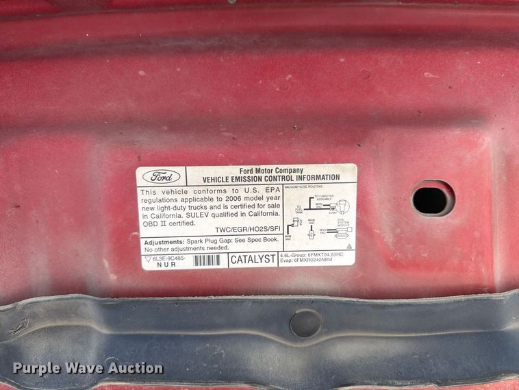 image for item DT3047 2006 Ford F-150 Ext. Cab pickup truck