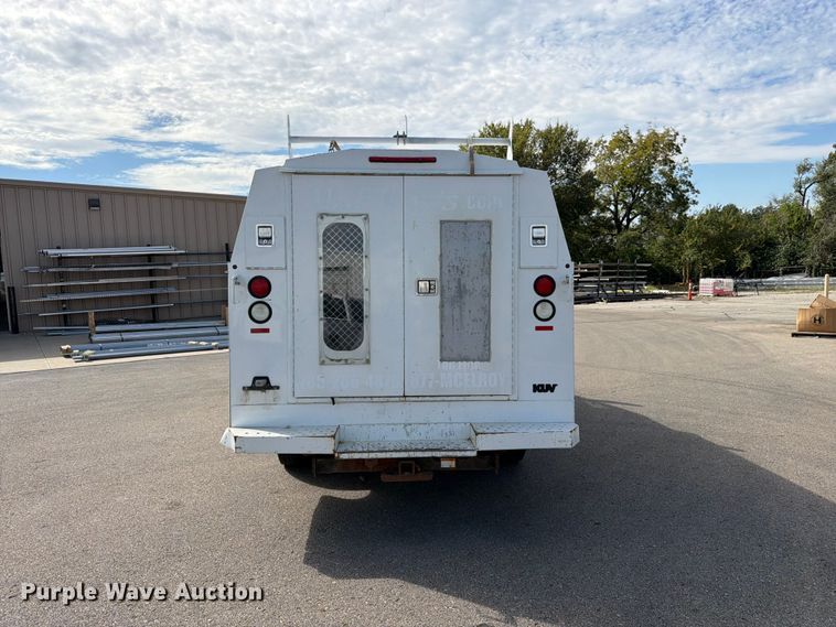 image for item DT3050 2014 GMC Savana utility van