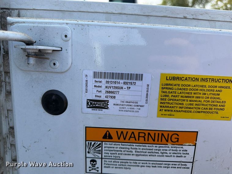 image for item DT3050 2014 GMC Savana utility van