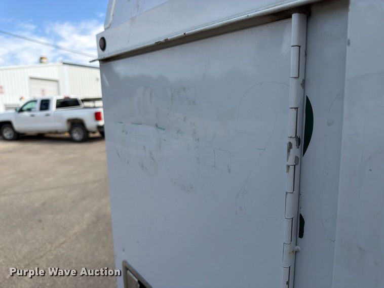 image for item DT3050 2014 GMC Savana utility van