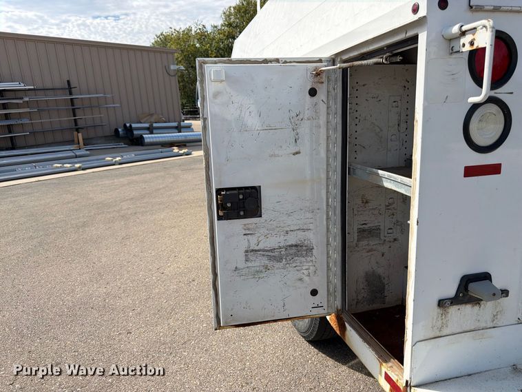 image for item DT3050 2014 GMC Savana utility van