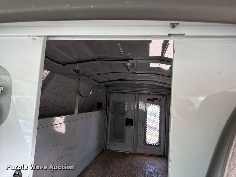 image for item DT3050 2014 GMC Savana utility van