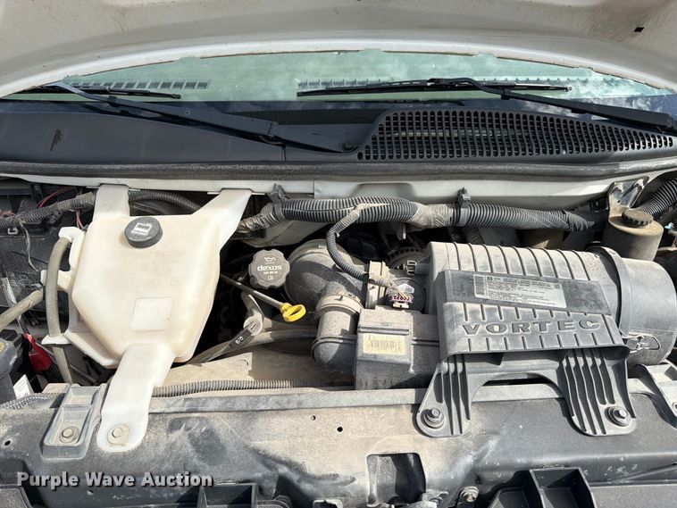 image for item DT3050 2014 GMC Savana utility van