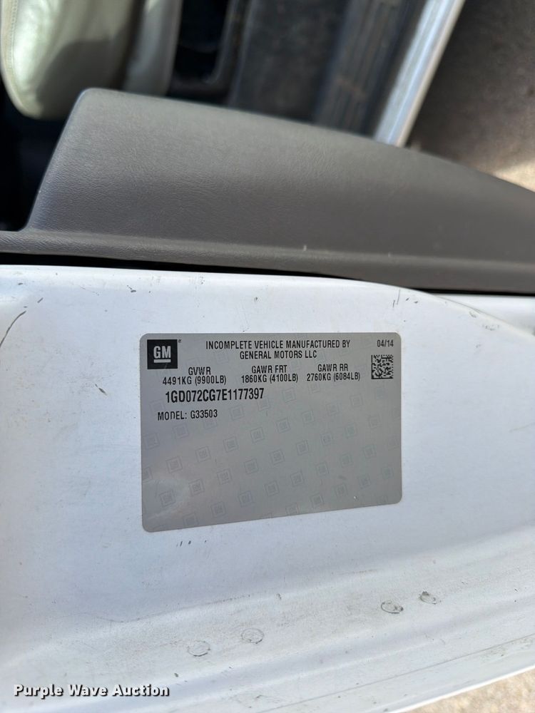 image for item DT3050 2014 GMC Savana utility van