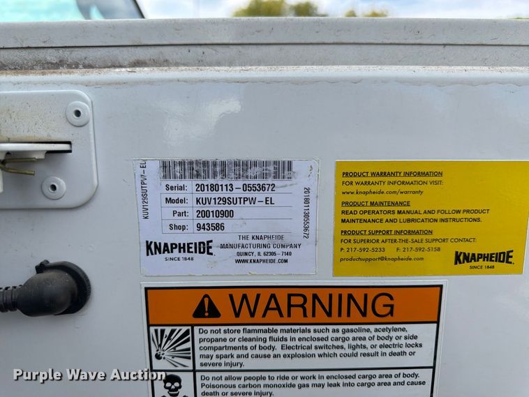 image for item DT3051 2018 GMC Savana utility van