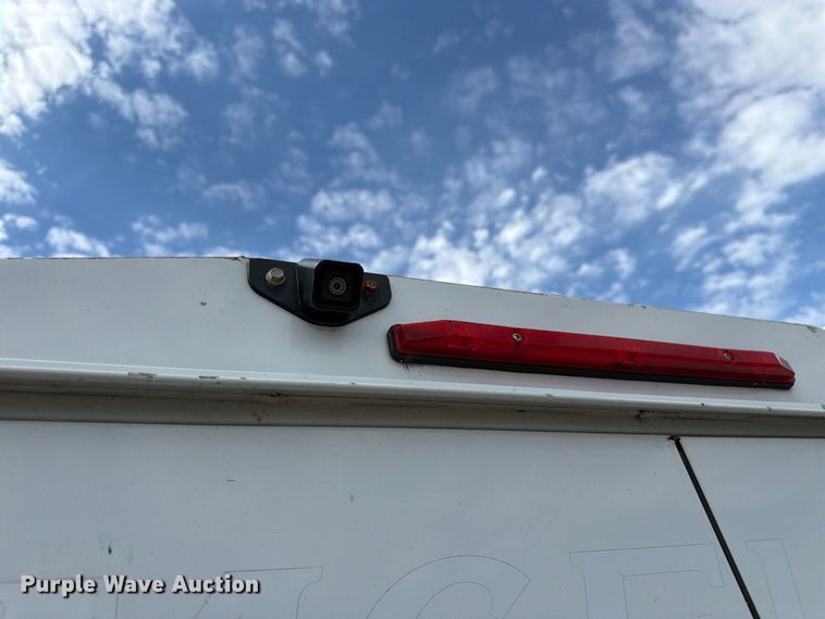 image for item DT3051 2018 GMC Savana utility van