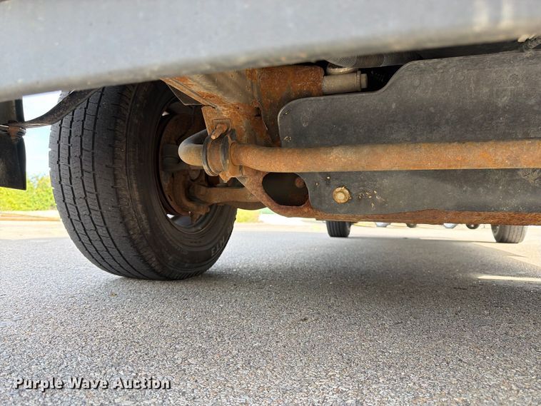 image for item DT3051 2018 GMC Savana utility van