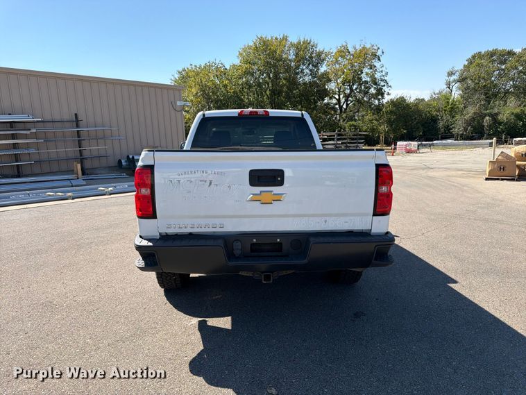 image for item DT3052 2016 Chevrolet Silverado 1500 Ext. Cab pickup truck