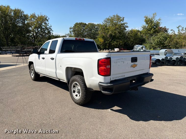 image for item DT3052 2016 Chevrolet Silverado 1500 Ext. Cab pickup truck