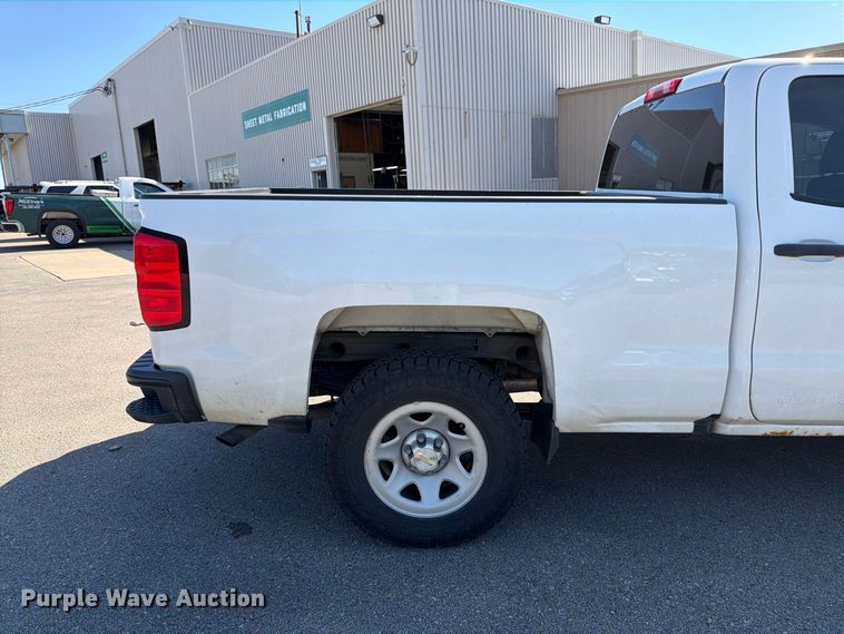image for item DT3052 2016 Chevrolet Silverado 1500 Ext. Cab pickup truck