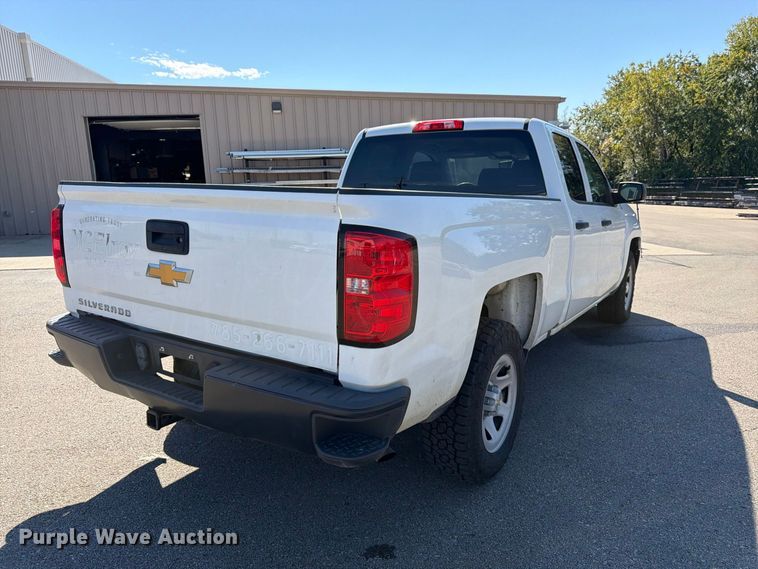 image for item DT3052 2016 Chevrolet Silverado 1500 Ext. Cab pickup truck