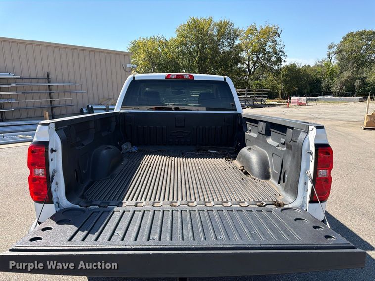 image for item DT3052 2016 Chevrolet Silverado 1500 Ext. Cab pickup truck