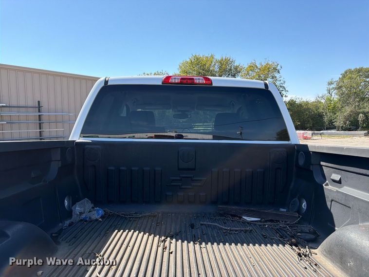 image for item DT3052 2016 Chevrolet Silverado 1500 Ext. Cab pickup truck