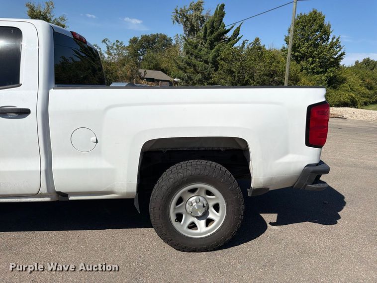 image for item DT3052 2016 Chevrolet Silverado 1500 Ext. Cab pickup truck