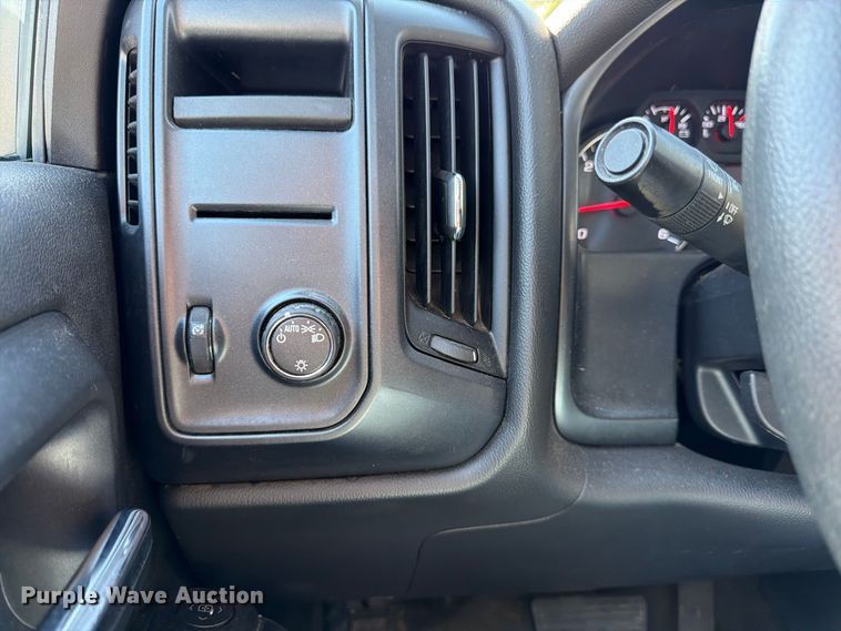image for item DT3052 2016 Chevrolet Silverado 1500 Ext. Cab pickup truck