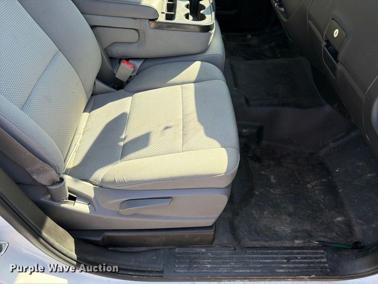 image for item DT3052 2016 Chevrolet Silverado 1500 Ext. Cab pickup truck