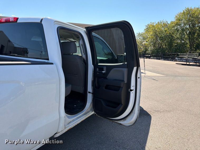 image for item DT3052 2016 Chevrolet Silverado 1500 Ext. Cab pickup truck