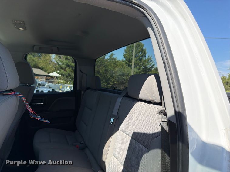 image for item DT3052 2016 Chevrolet Silverado 1500 Ext. Cab pickup truck