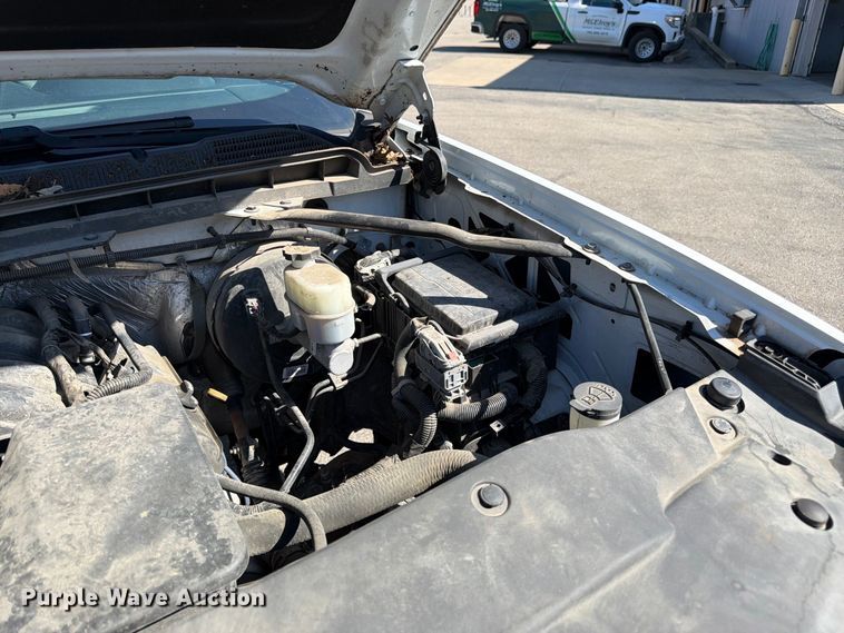image for item DT3052 2016 Chevrolet Silverado 1500 Ext. Cab pickup truck
