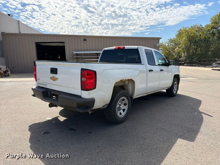 image for item DT3053 2016 Chevrolet Silverado 1500 Ext. Cab pickup truck