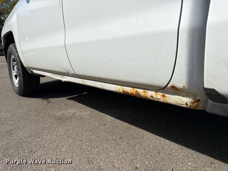 image for item DT3053 2016 Chevrolet Silverado 1500 Ext. Cab pickup truck