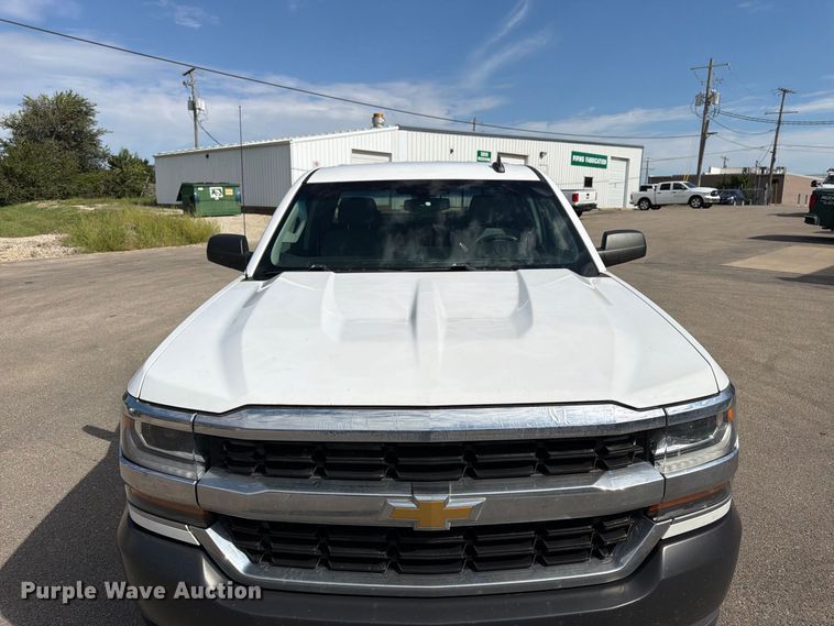 image for item DT3053 2016 Chevrolet Silverado 1500 Ext. Cab pickup truck