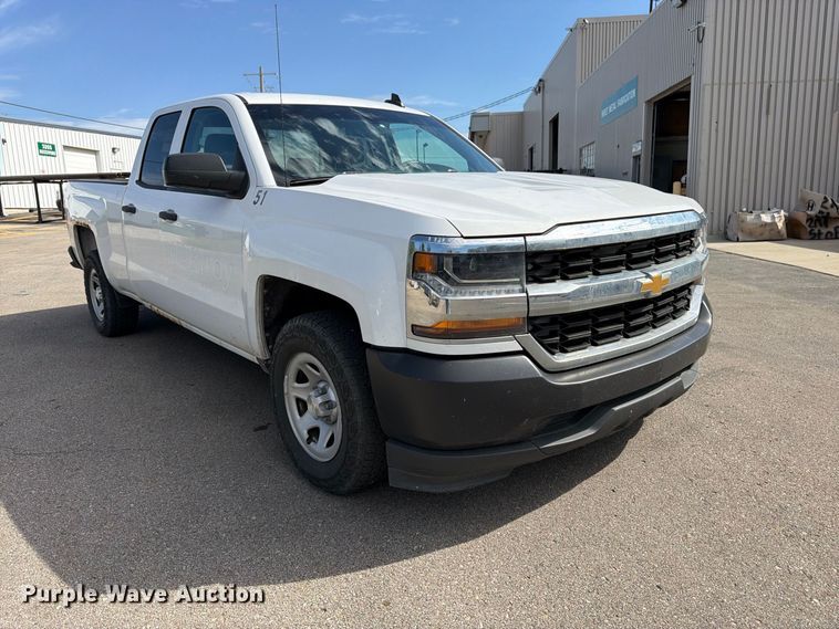 image for item DT3053 2016 Chevrolet Silverado 1500 Ext. Cab pickup truck