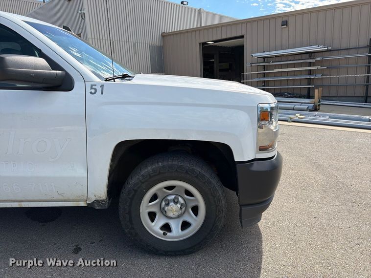 image for item DT3053 2016 Chevrolet Silverado 1500 Ext. Cab pickup truck