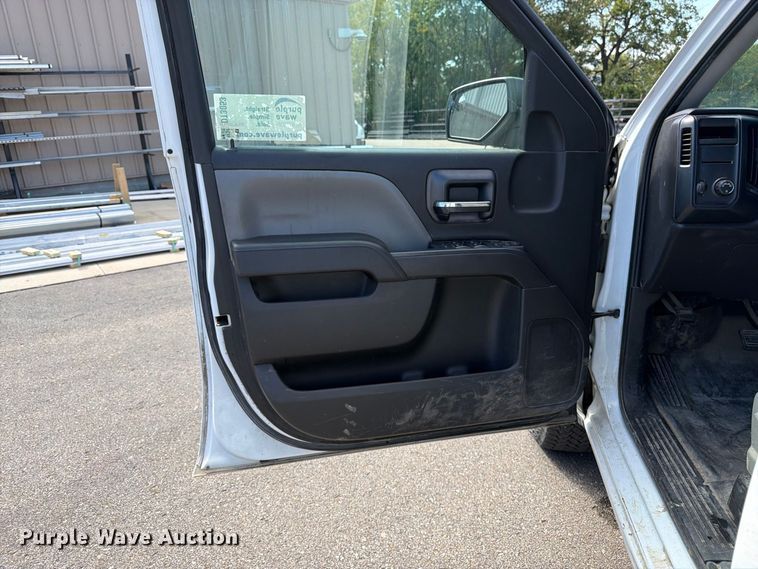 image for item DT3053 2016 Chevrolet Silverado 1500 Ext. Cab pickup truck