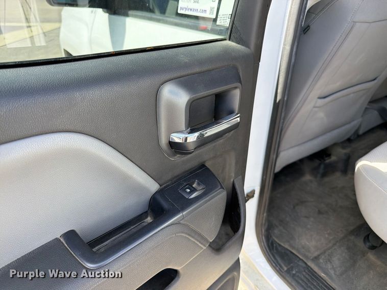 image for item DT3053 2016 Chevrolet Silverado 1500 Ext. Cab pickup truck
