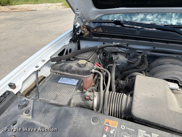 image for item DT3053 2016 Chevrolet Silverado 1500 Ext. Cab pickup truck