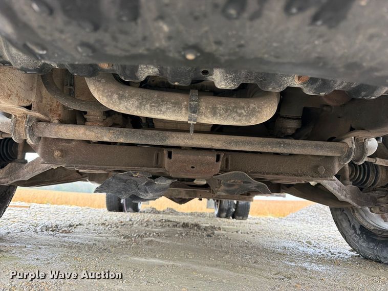 image for item DT3071 2009 Chevrolet Silverado 3500HD flatbed pickup truck
