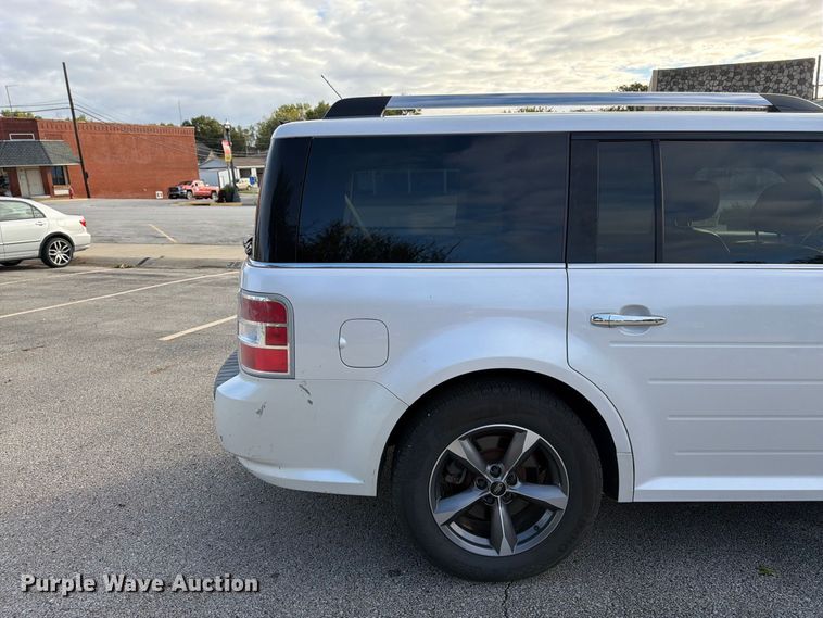 image for item DT3072 2011 Ford Flex SUV
