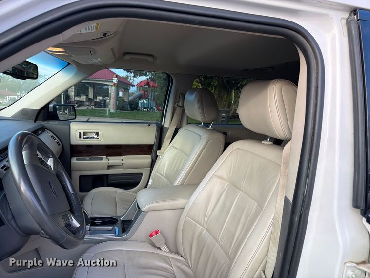 image for item DT3072 2011 Ford Flex SUV