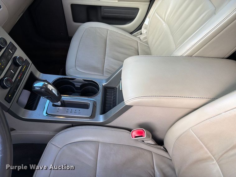 image for item DT3072 2011 Ford Flex SUV