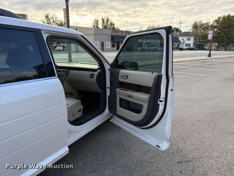 image for item DT3072 2011 Ford Flex SUV