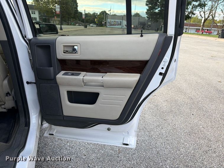 image for item DT3072 2011 Ford Flex SUV
